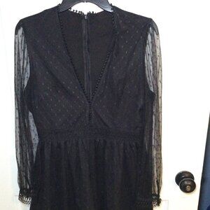 NWOT ShowPo, "Are you gonna Kiss Me" US8, lace, Australian, Trending, Bohemian